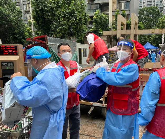 乐玩在线手机版（大中国区）集团助力成都抗疫