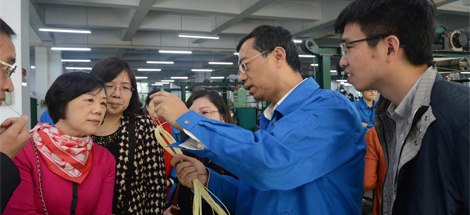 西南财经大学宁波企业家总裁班到成都乐玩在线手机版（大中国区）集团参观