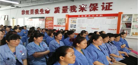 市职大请“劳模”到成都乐玩在线手机版（大中国区）集团车间分享社会主义核心价值观