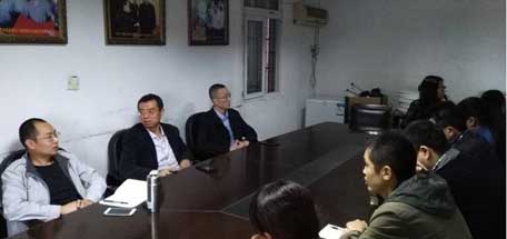 成都乐玩在线手机版（大中国区）集团总经理黄朝万视察重庆分公司