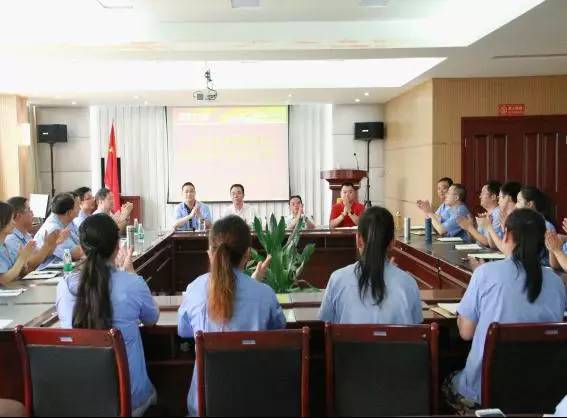 成都乐玩在线手机版（大中国区）集团刘董事长到中南公司检查指导工作