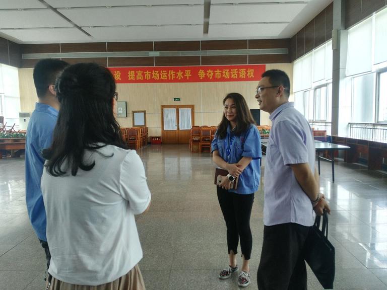武侯区团委书记于海波率武侯新城团委到成都乐玩在线手机版（大中国区）集团交流学习