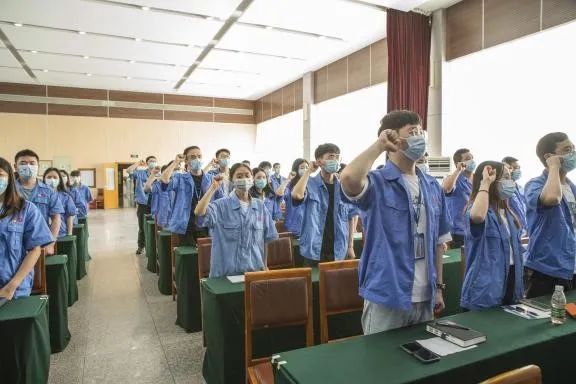 成都乐玩在线手机版（大中国区）集团召开2022年团员大会暨团委换届选举会议
